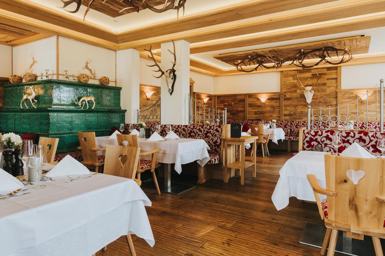 Ortner'S Resort Bad Füssing Buitenkant foto Restaurant in the Hotel Axelmannstein