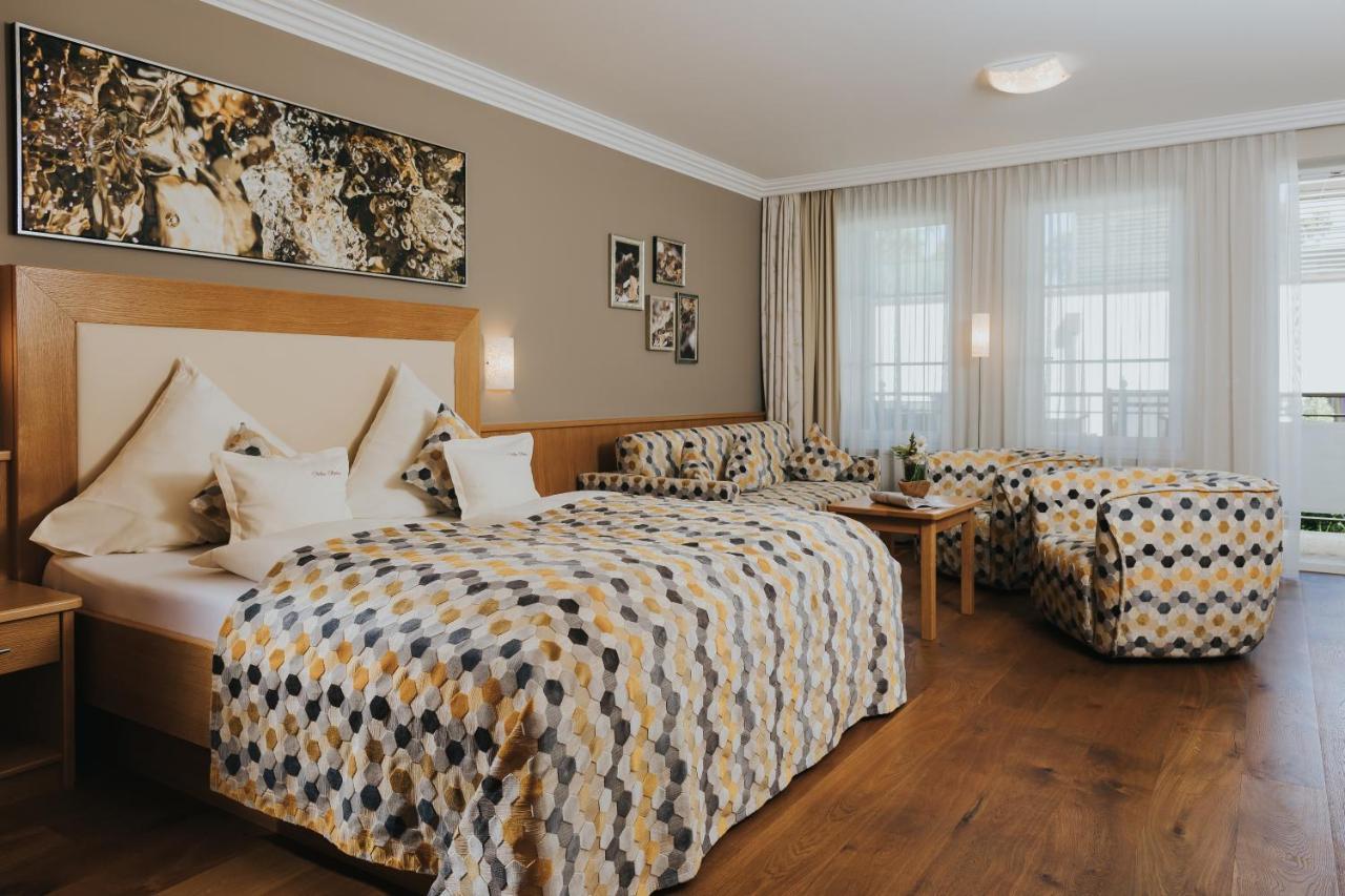 Ortner'S Resort Bad Füssing Buitenkant foto A typical hotel room